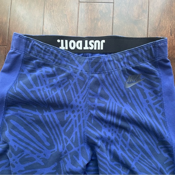 NIKE women’s workout Leg-A-See Printed Tights Blue/Black Size Medium activewear - Picture 4 of 6